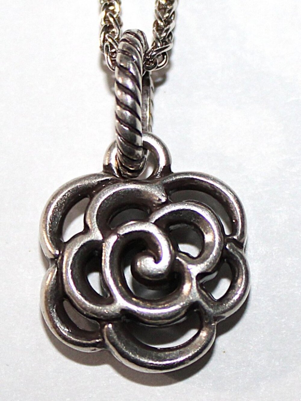 Sterling Silver Open Work Rose Necklace 12 Grams 18 Inches